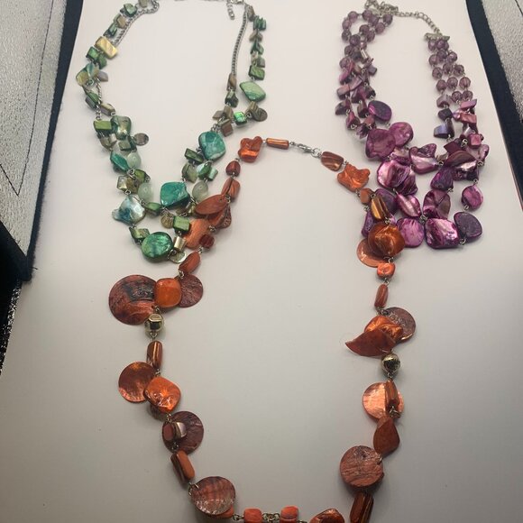 Lot of 3 Iridescent Shell Fashion Necklaces - Picture 1 of 4